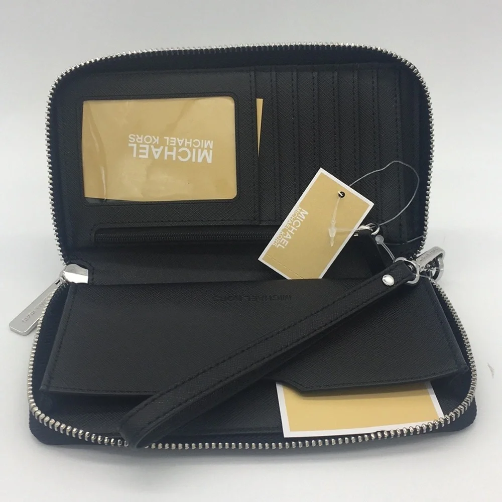 Michael Kors Jet Set Travel Phone Wallet Wristlet